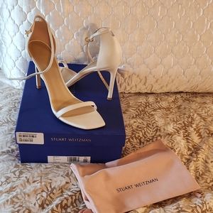 Stuart Weitzman Amelina 95